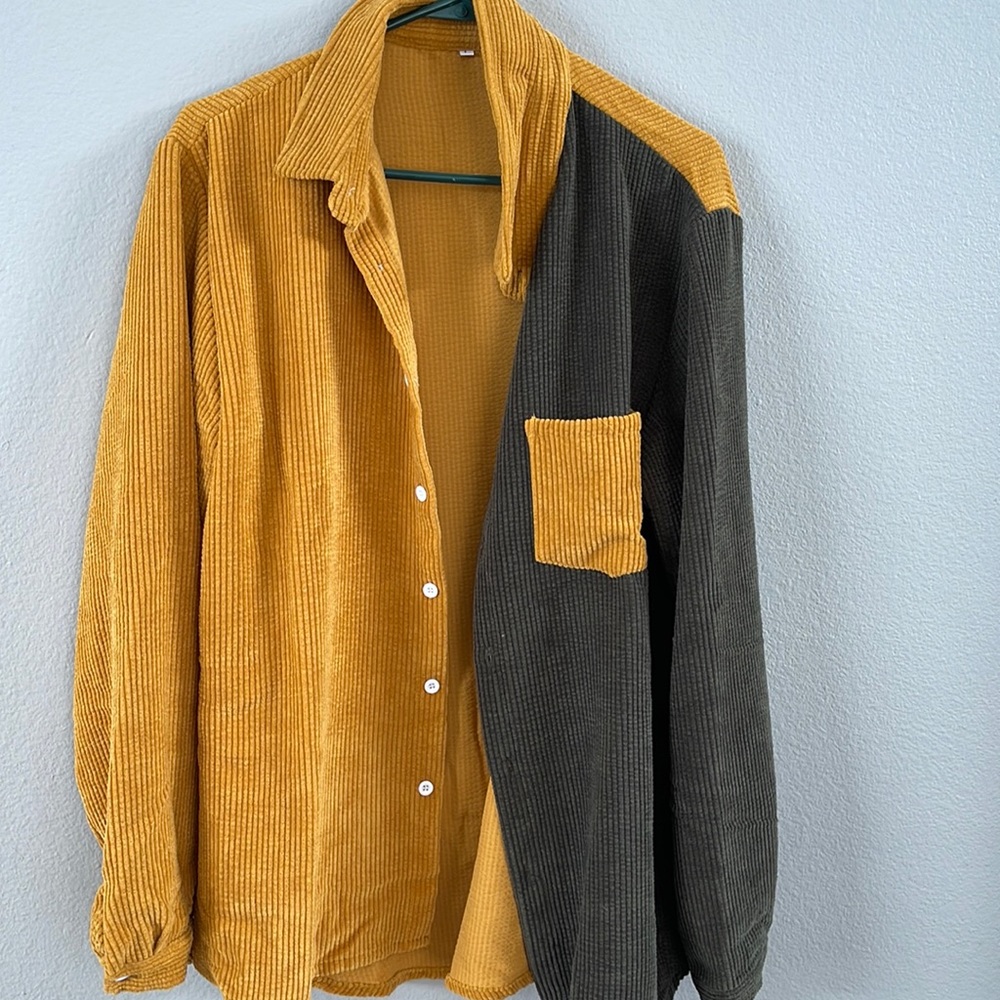 Large corduroy Green/Tan button shirt